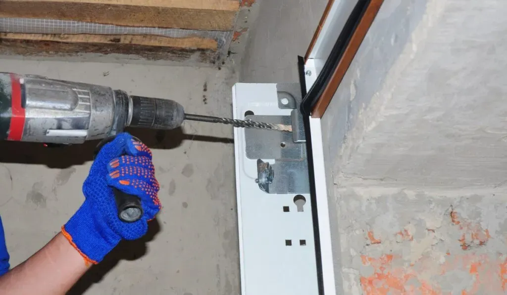 garage door maintenance quiet operation